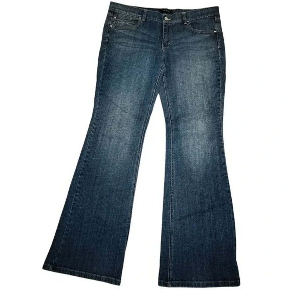 White House Black Market Noir Flare Jeans Women's Size 14R Blue Denim Jeans‎